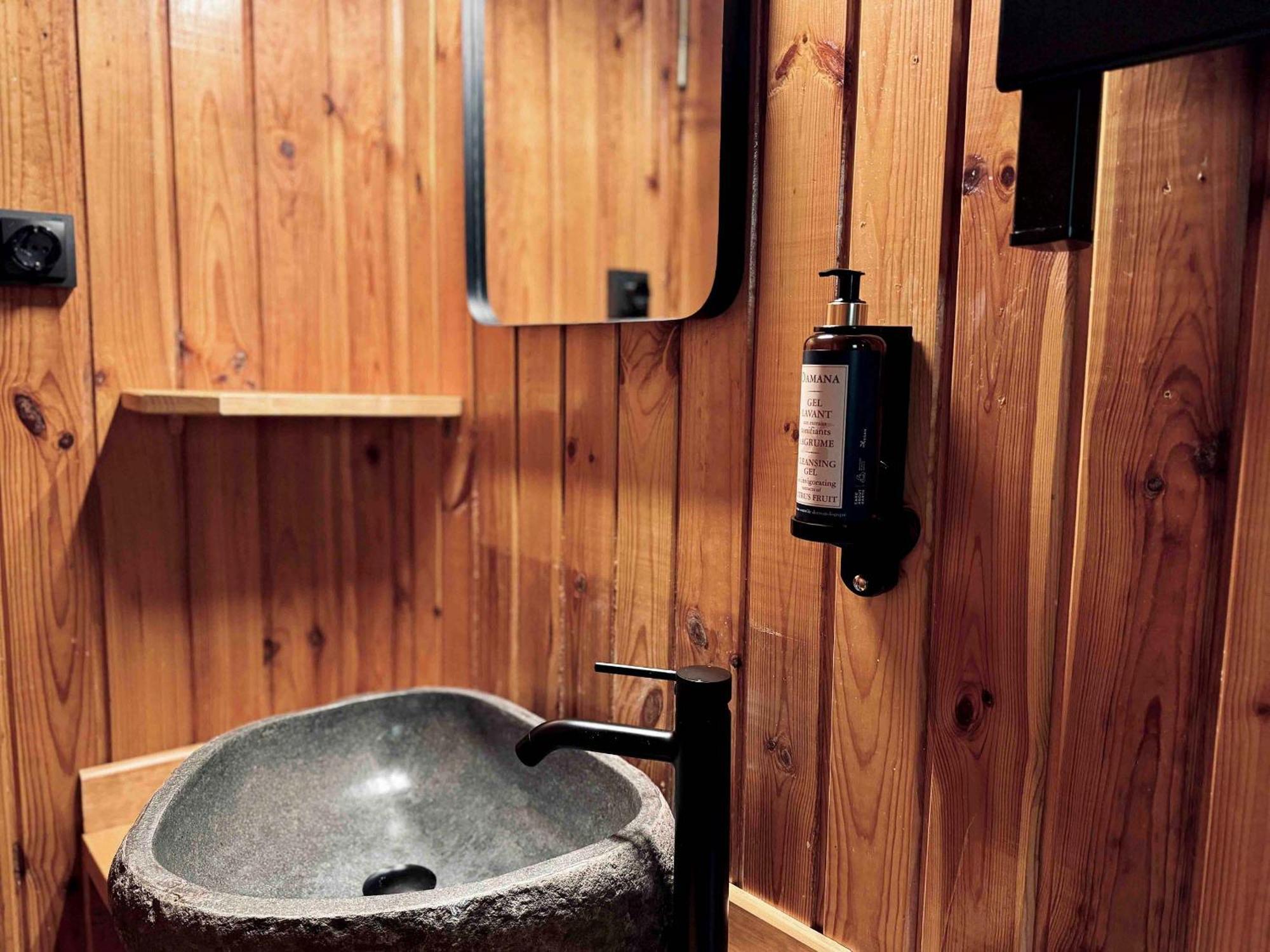 Basecamps Cerdanya Hotel Caixans Szoba fotó