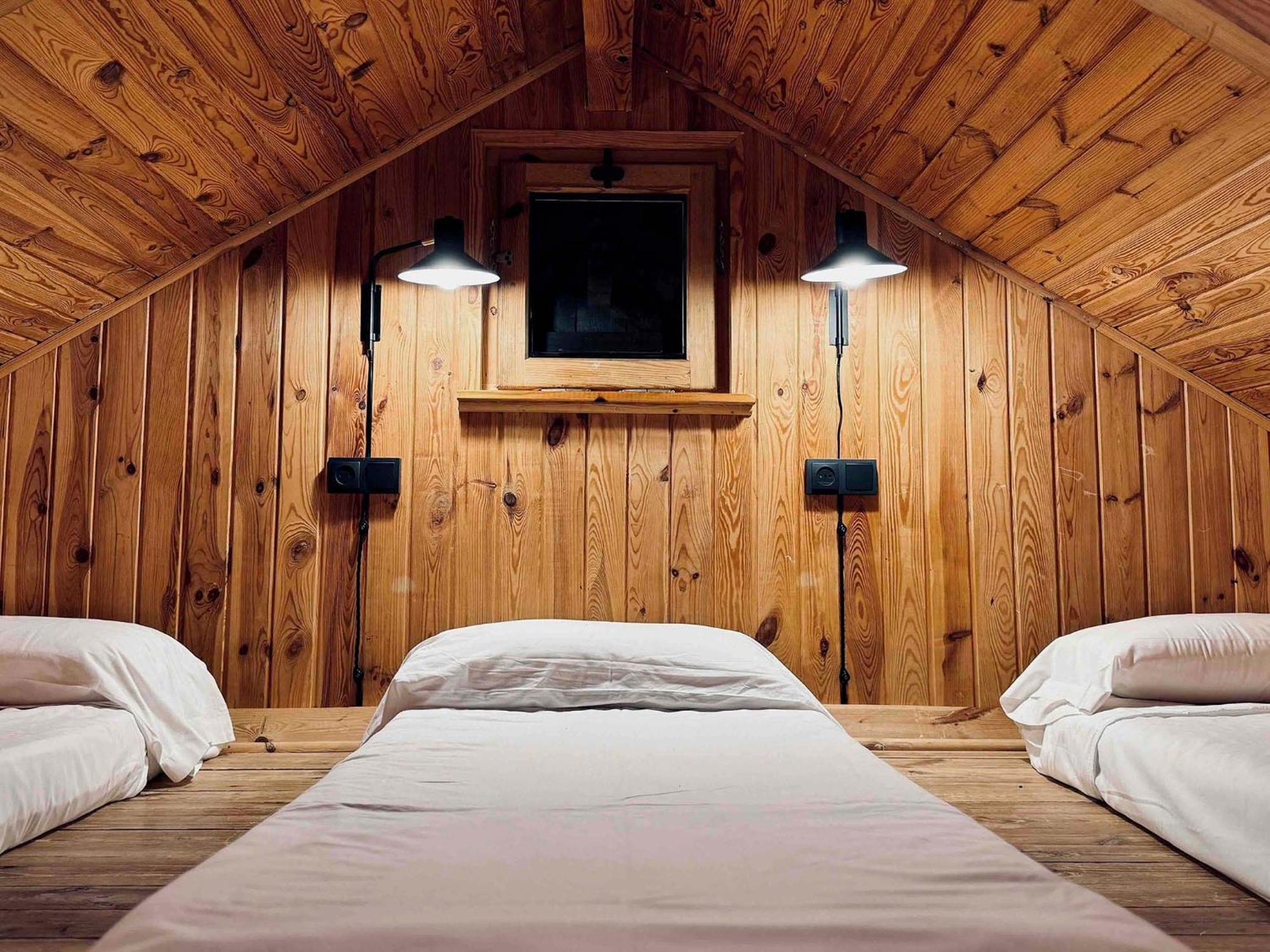 Basecamps Cerdanya Hotel Caixans Szoba fotó